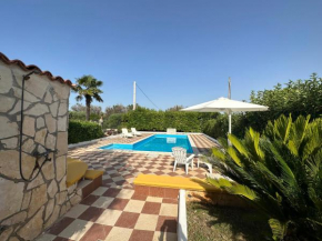 Villa Azzurra con piscina San Vito Dei Normanni